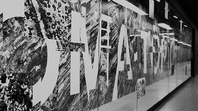 500m Underground Walkway Gallery img06